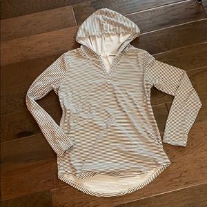 🔥3/$20 B&W striped pullover